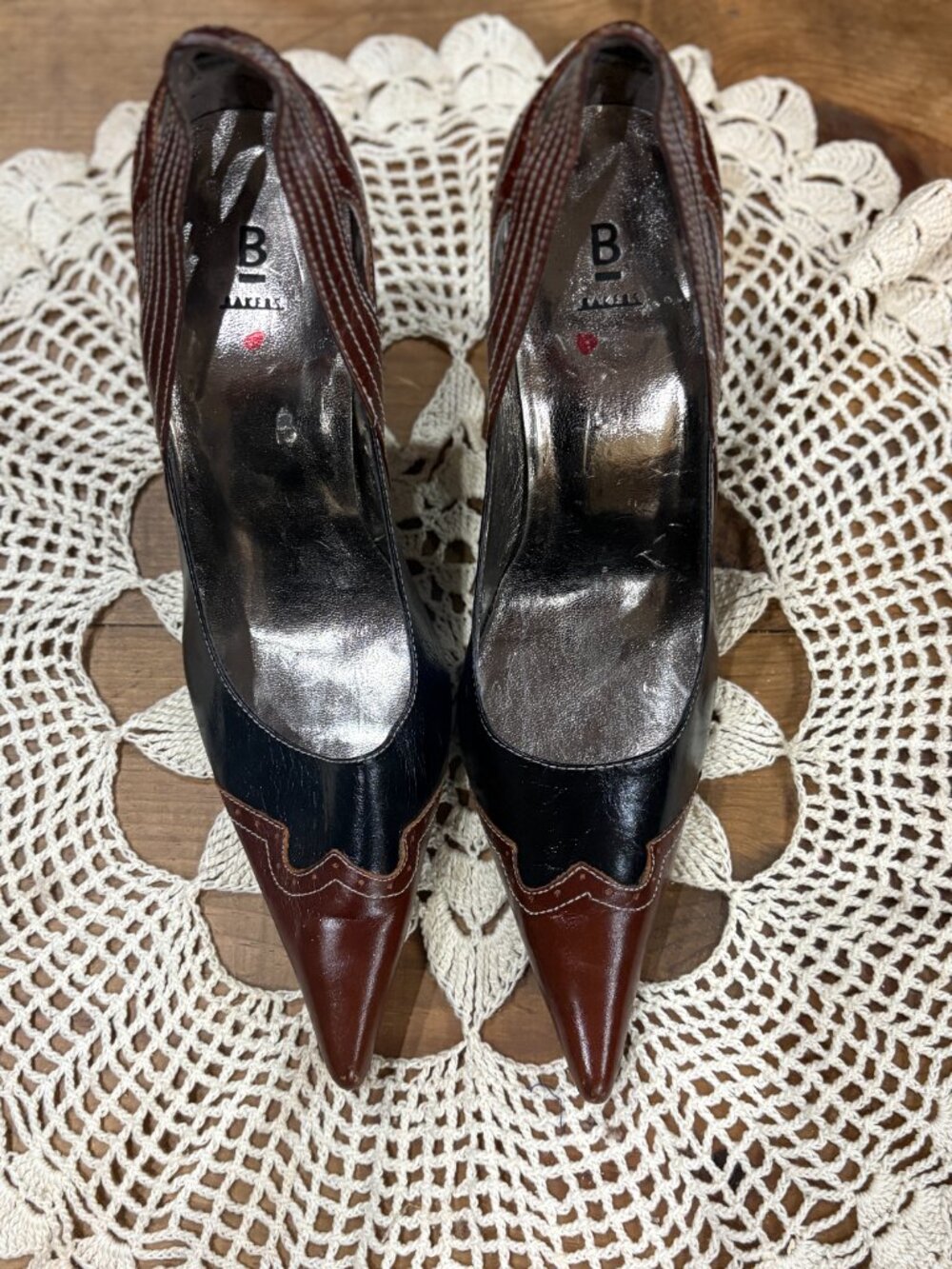 Bakers brown and black genuine leather pumps size 8B